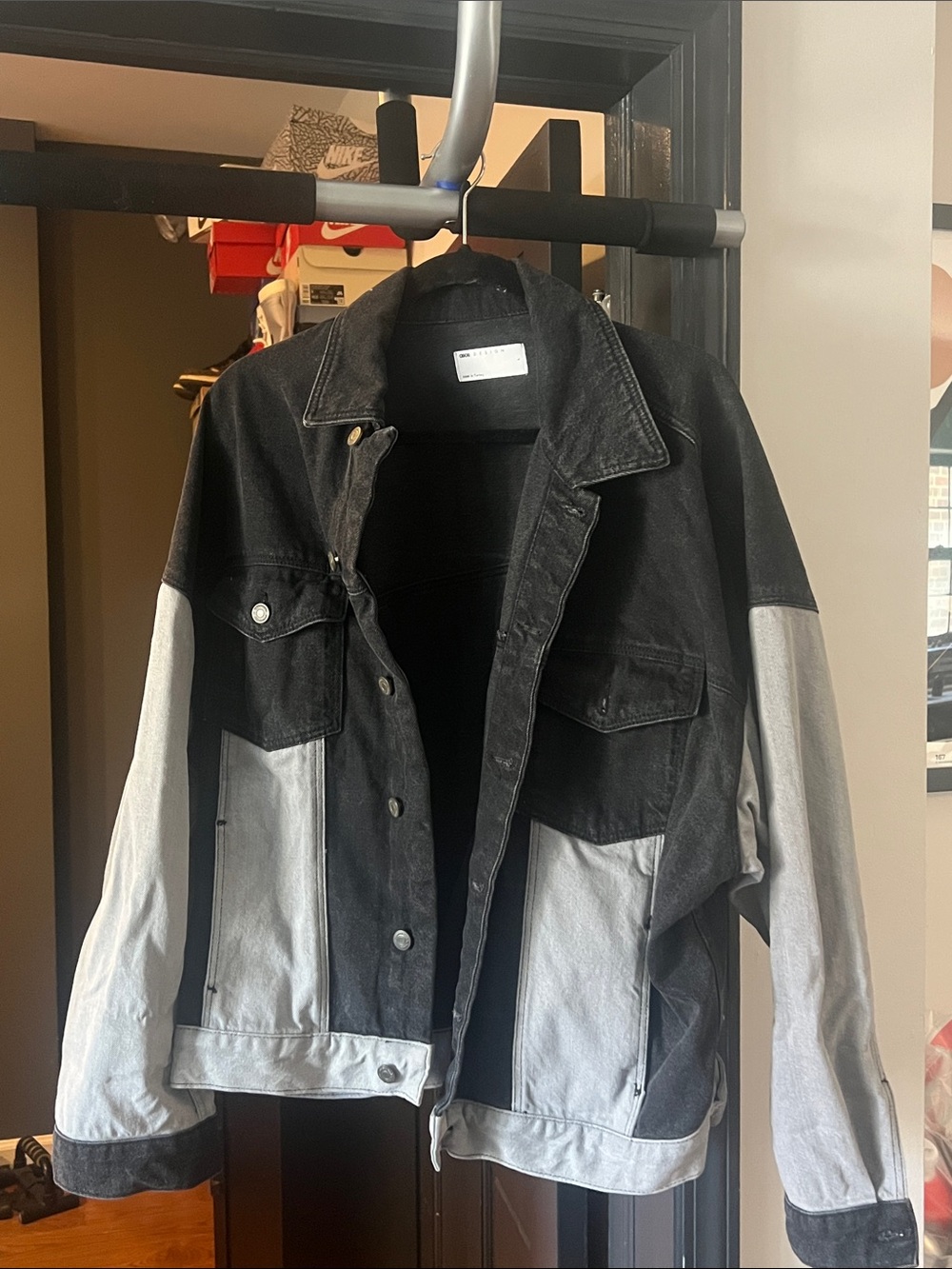 Men's Two-Tone Black & Light Gray Denim Jacket